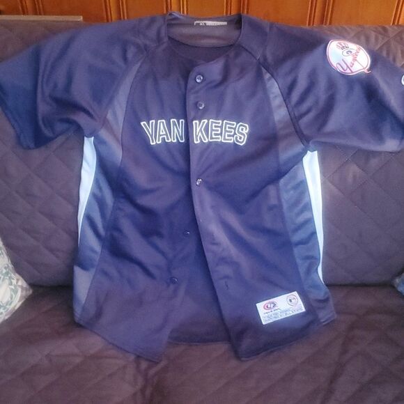 MLB New York Yankess Jersey Small - Picture 1 of 10